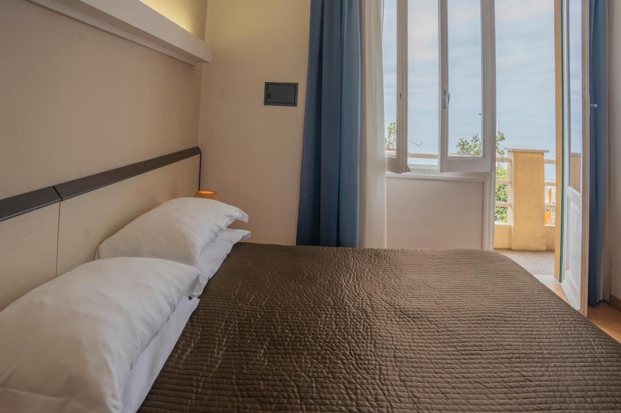 Albergo Celeste Sestri Levante Eksteriør bilde